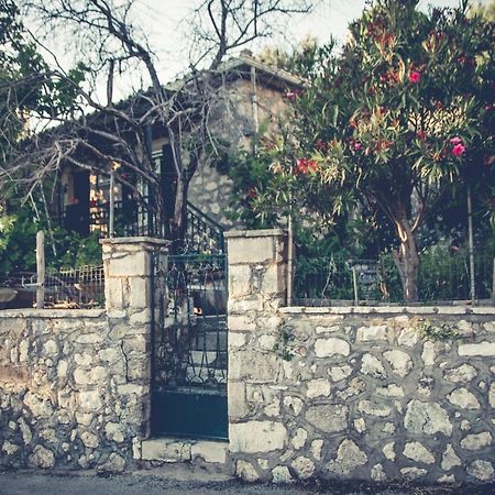 Drymon Traditional Guesthouses Xenofon מראה חיצוני תמונה