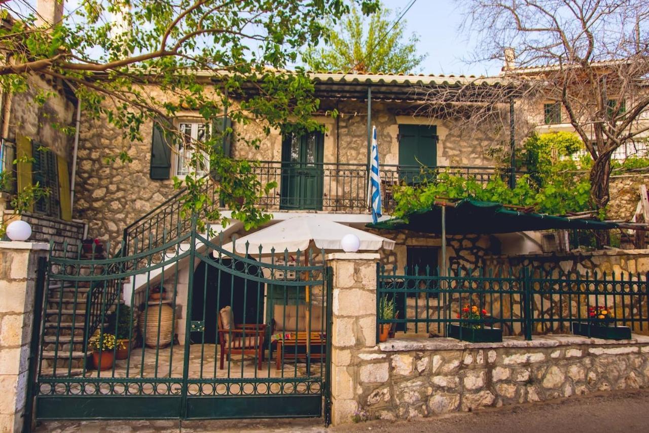 Drymon Traditional Guesthouses Xenofon מראה חיצוני תמונה